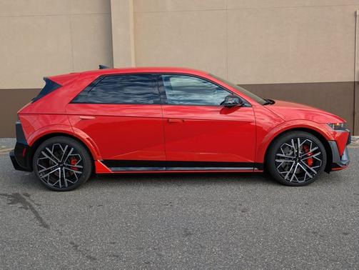 2025 Hyundai IONIQ 5 N Base