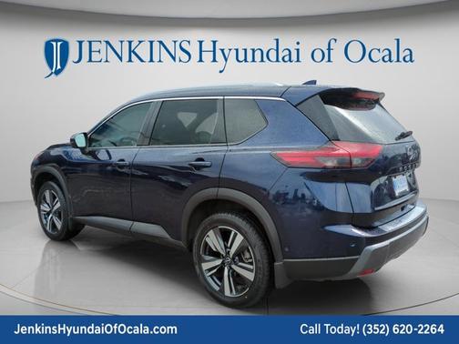 2024 Nissan Rogue SL