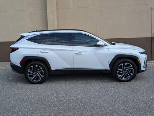 2025 Hyundai TUCSON Hybrid Limited