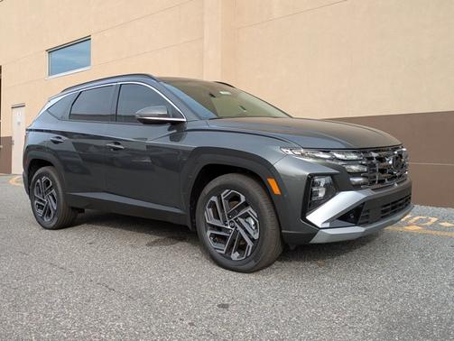 2025 Hyundai TUCSON Hybrid Limited