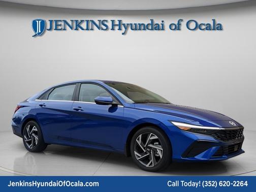 2025 Hyundai ELANTRA Limited