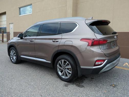 2019 Hyundai SANTA FE Limited 2.4