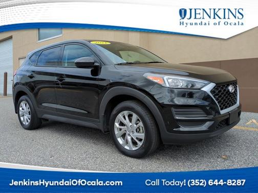 2021 Hyundai TUCSON SE
