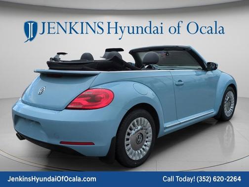 Blue 2013 Volkswagen Beetle 2.5L