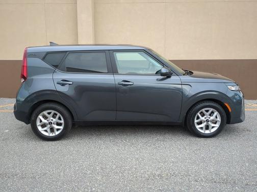 2022 Kia Soul S
