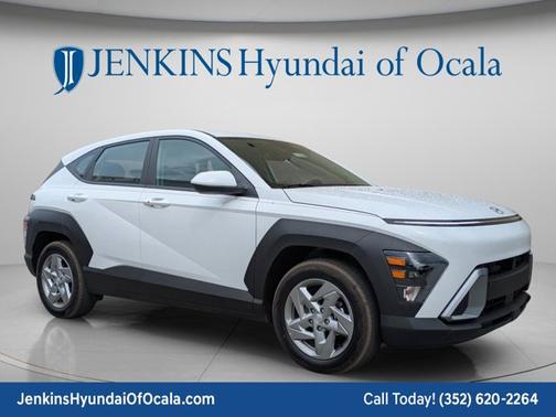 Atlas White 2026 Hyundai KONA SE