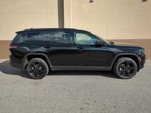 2024 Jeep Grand Cherokee L Altitude