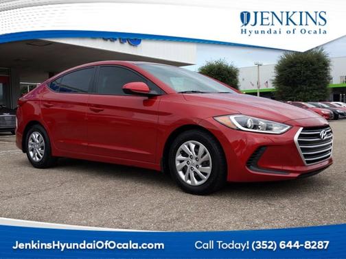 2018 Hyundai ELANTRA SE