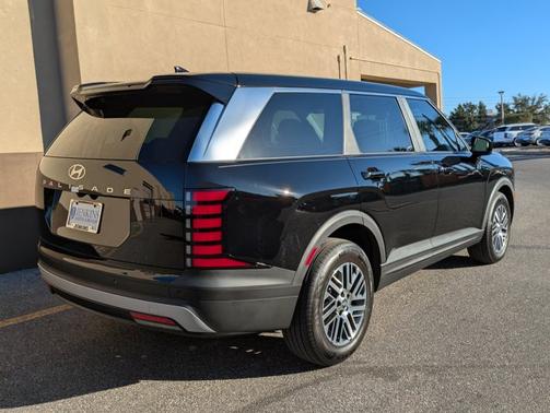 2026 Hyundai PALISADE SE