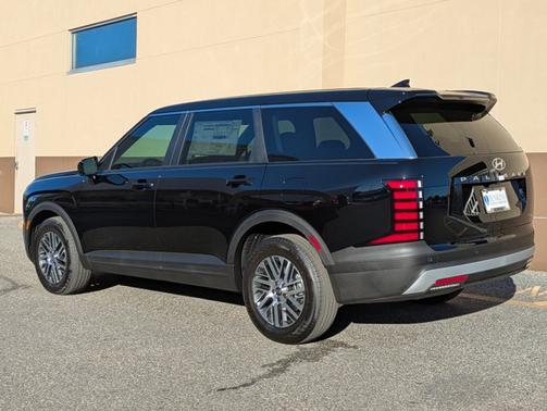 2026 Hyundai PALISADE SE