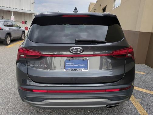 2023 Hyundai SANTA FE SE
