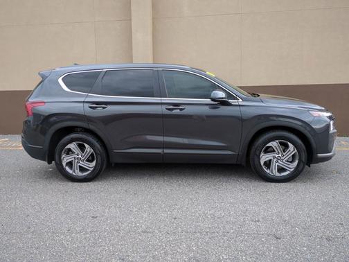 2023 Hyundai SANTA FE SE