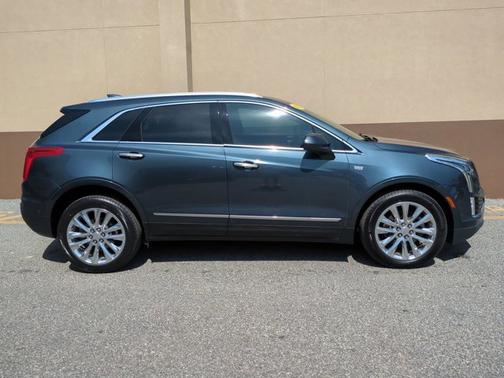 2019 Cadillac XT5 Platinum