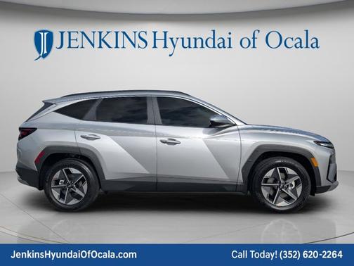 Shimmering Silver 2026 Hyundai TUCSON SEL