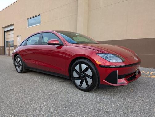2025 Hyundai IONIQ 6 SE