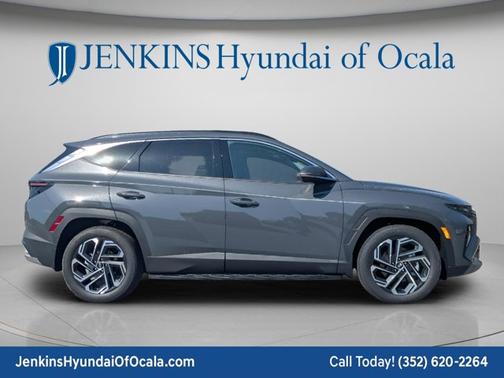 Ecotronic Gray 2026 Hyundai TUCSON Limited