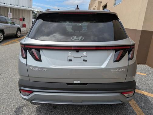 2025 Hyundai TUCSON Hybrid Limited