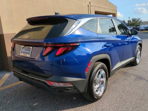 2024 Hyundai TUCSON SE
