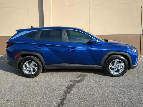 2024 Hyundai TUCSON SE