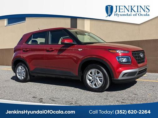 2025 Hyundai VENUE SE