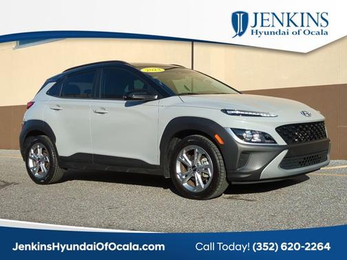 2023 Hyundai KONA SEL