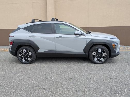 2025 Hyundai KONA SEL Convenience