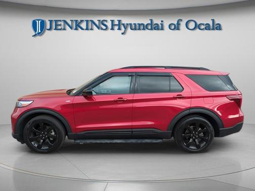 2023 Ford Explorer ST-Line