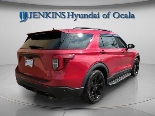 2023 Ford Explorer ST-Line