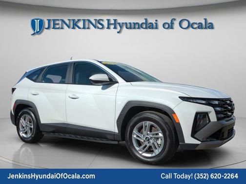 2025 Hyundai TUCSON SE