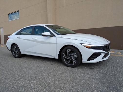 2025 Hyundai ELANTRA HEV Limited