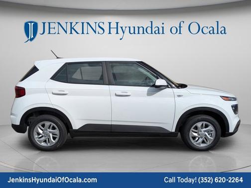 Lunar White 2026 Hyundai VENUE SE
