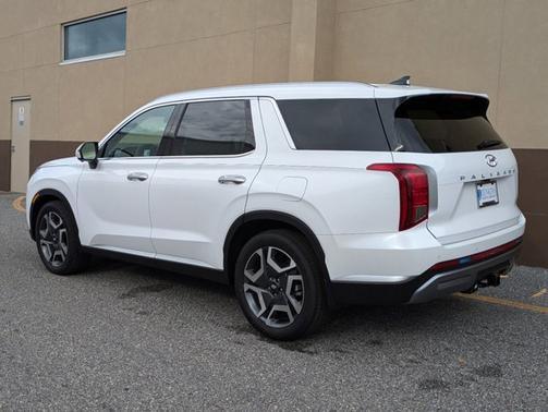 2025 Hyundai PALISADE SEL Premium