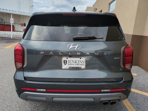 2023 Hyundai PALISADE SE