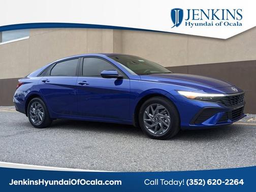 2025 Hyundai ELANTRA SEL Sport