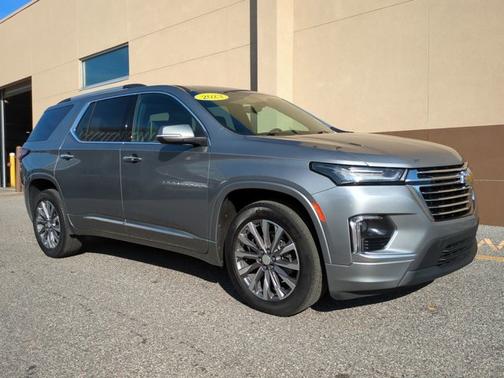 2023 Chevrolet Traverse Premier