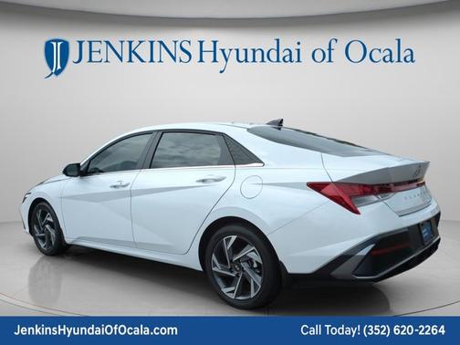 Serenity White 2025 Hyundai ELANTRA SEL Convenience