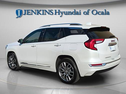 2024 GMC Terrain Denali