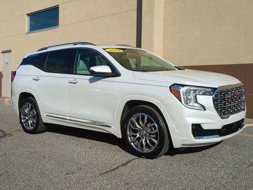 2024 GMC Terrain Denali