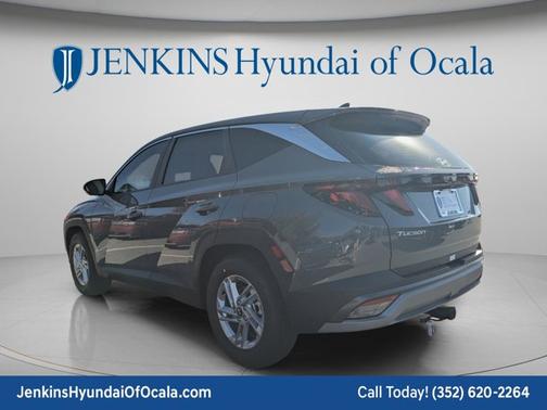 Hampton Gray 2026 Hyundai TUCSON SE