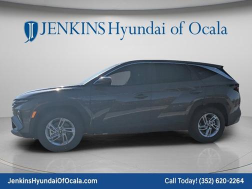 Hampton Gray 2026 Hyundai TUCSON SE