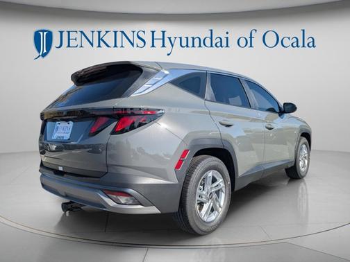 Hampton Gray 2026 Hyundai TUCSON SE