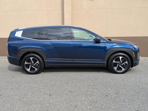 2026 Hyundai IONIQ 9 SE