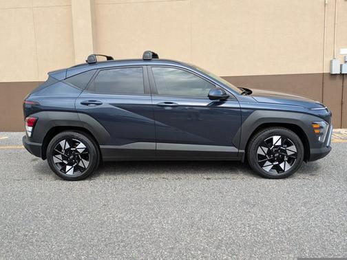 2025 Hyundai KONA SEL Convenience