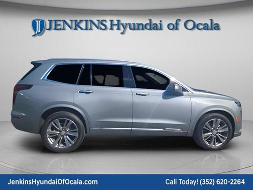 2023 Cadillac XT6 FWD Premium Luxury