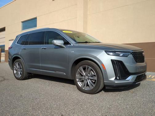 2023 Cadillac XT6 FWD Premium Luxury