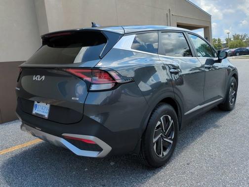 2023 Kia Sportage Hybrid LX