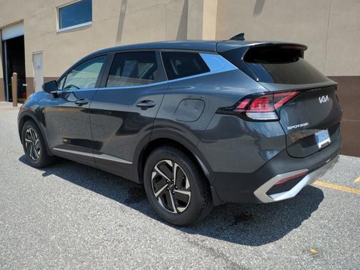 2023 Kia Sportage Hybrid LX