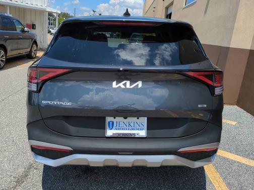 2023 Kia Sportage Hybrid LX