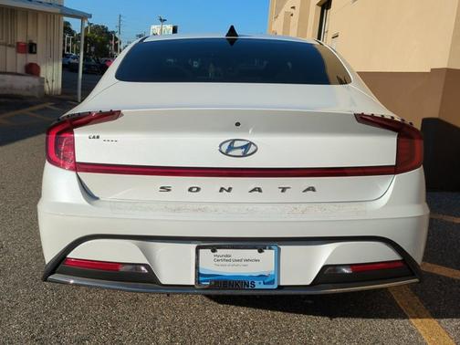 2021 Hyundai SONATA SE