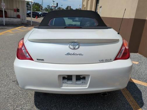 2006 Toyota Camry Solara SLE V6